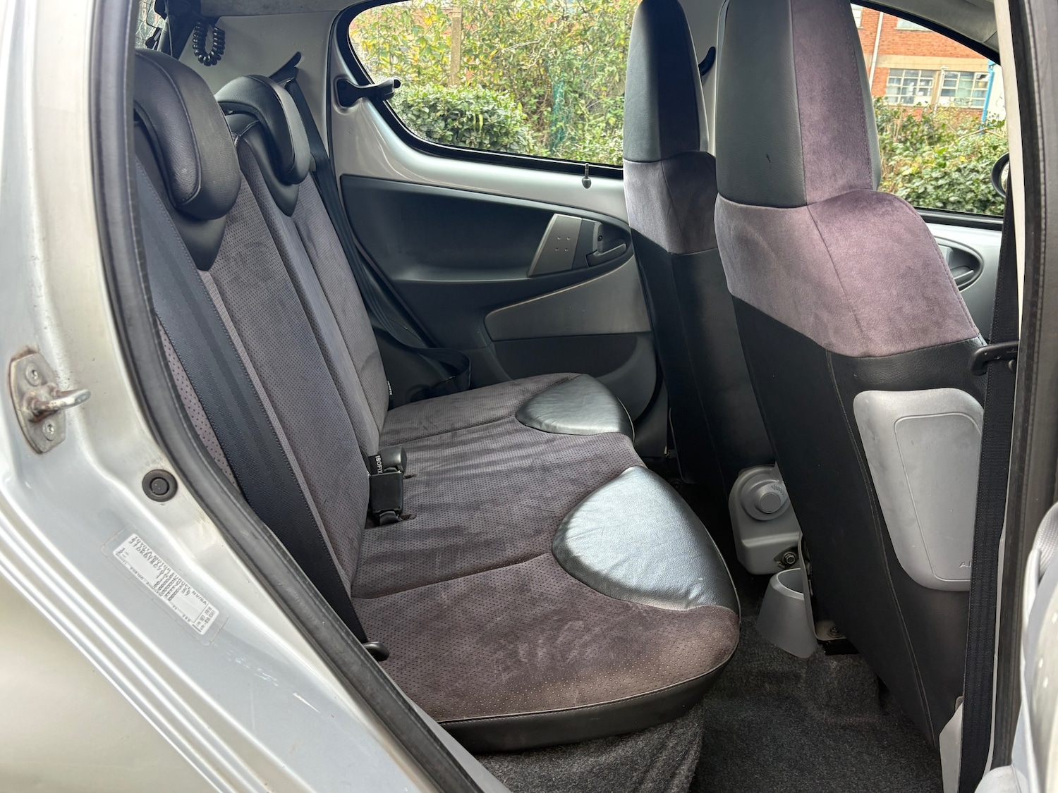 Used Toyota AYGO 2009 for sale - 76518570: Photo 5