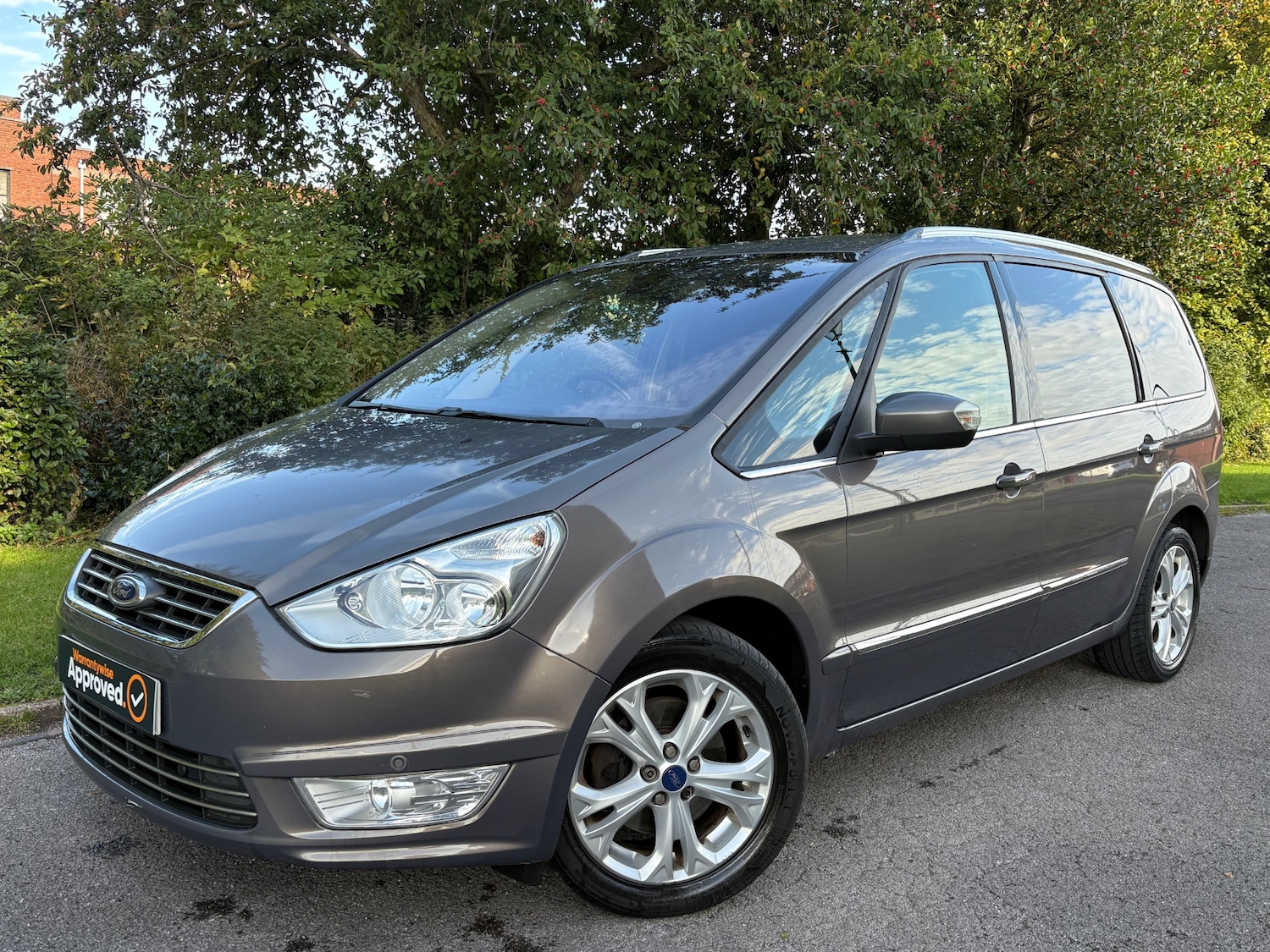 Used Ford Galaxy 2014 for sale - 76065576: Photo 2