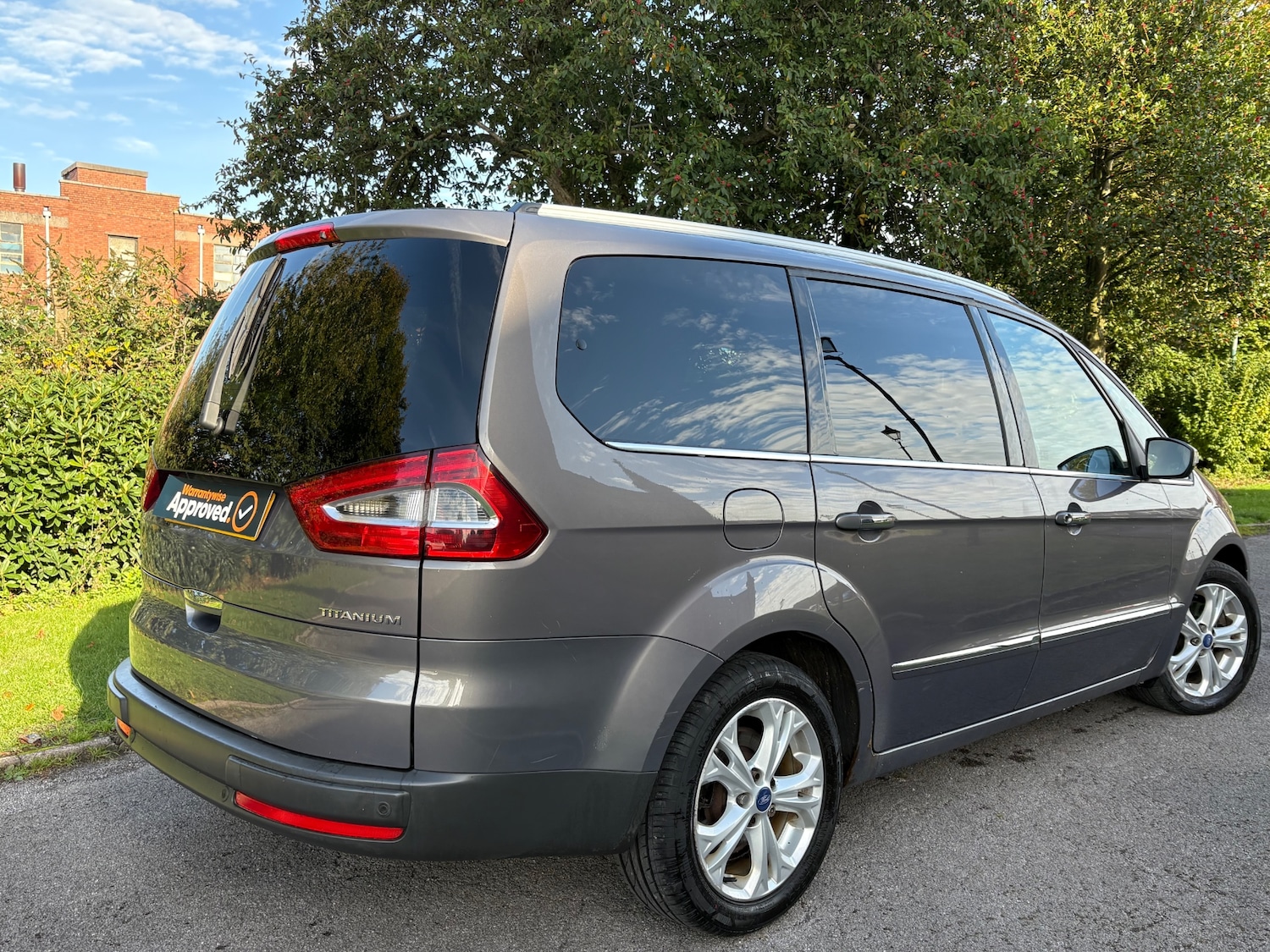 Used Ford Galaxy 2014 for sale - 76065576: Photo 3
