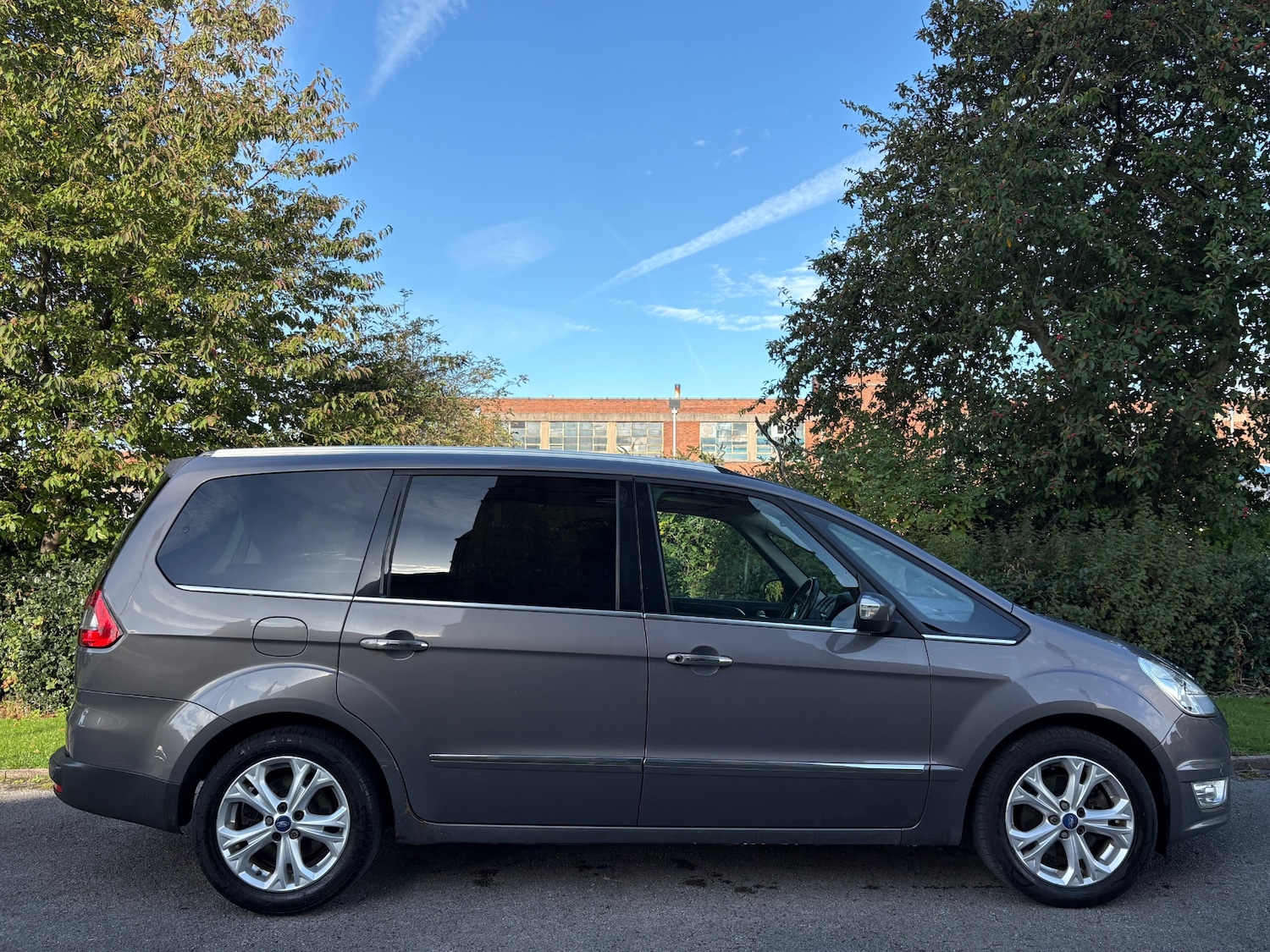 Used Ford Galaxy 2014 for sale - 76065576: Photo 5