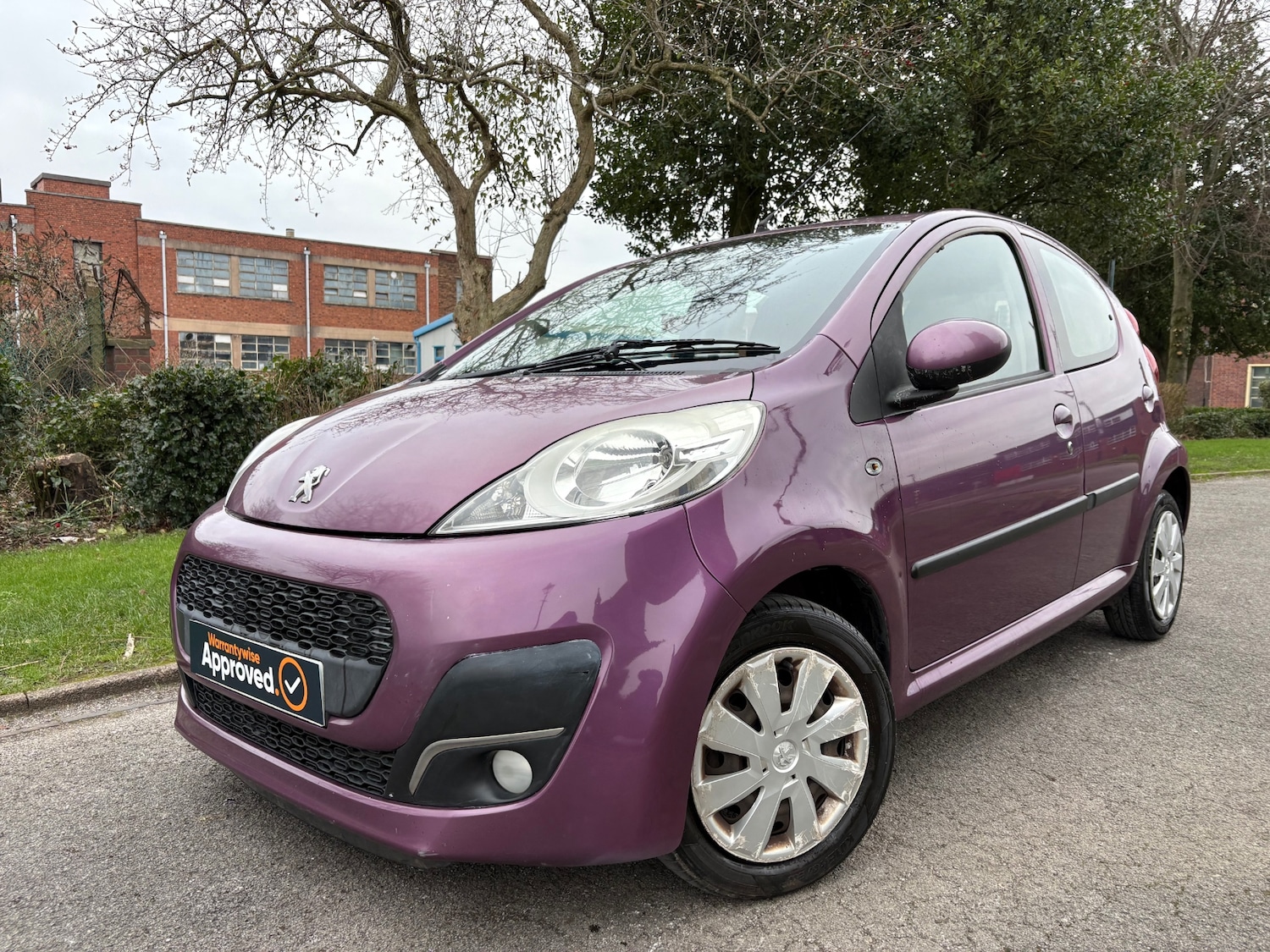 Used Peugeot 107 2014 for sale - 76950832: Photo 2