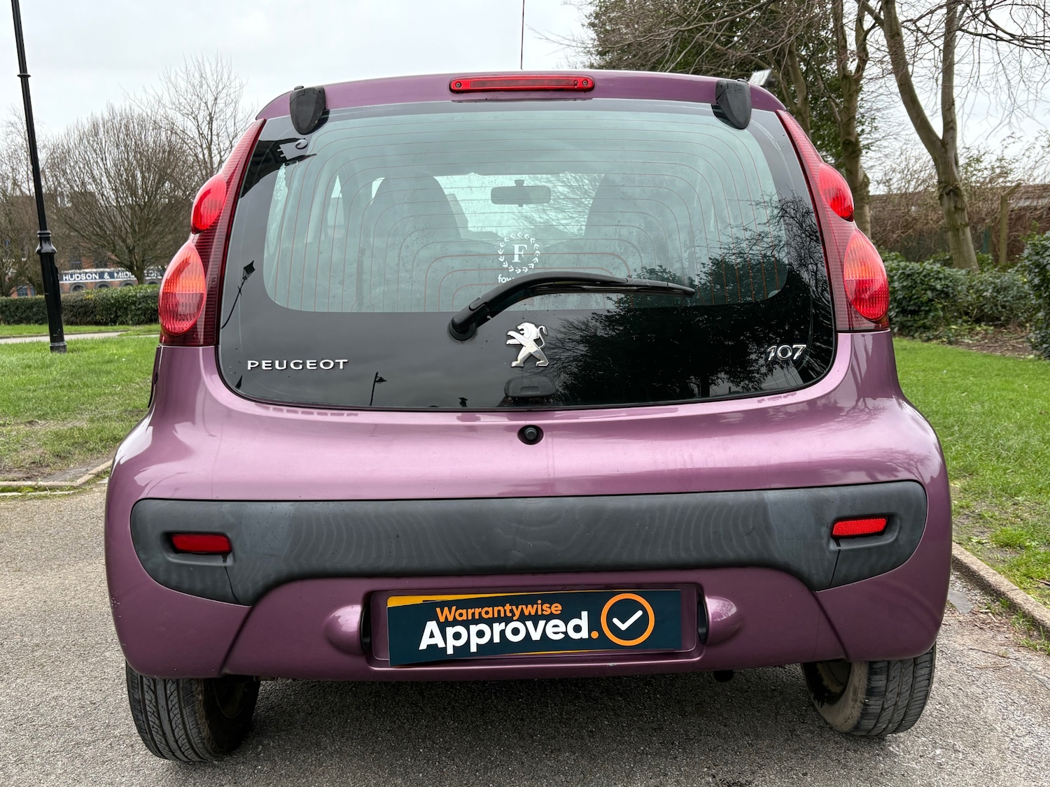 Used Peugeot 107 2014 for sale - 76950832: Photo 6