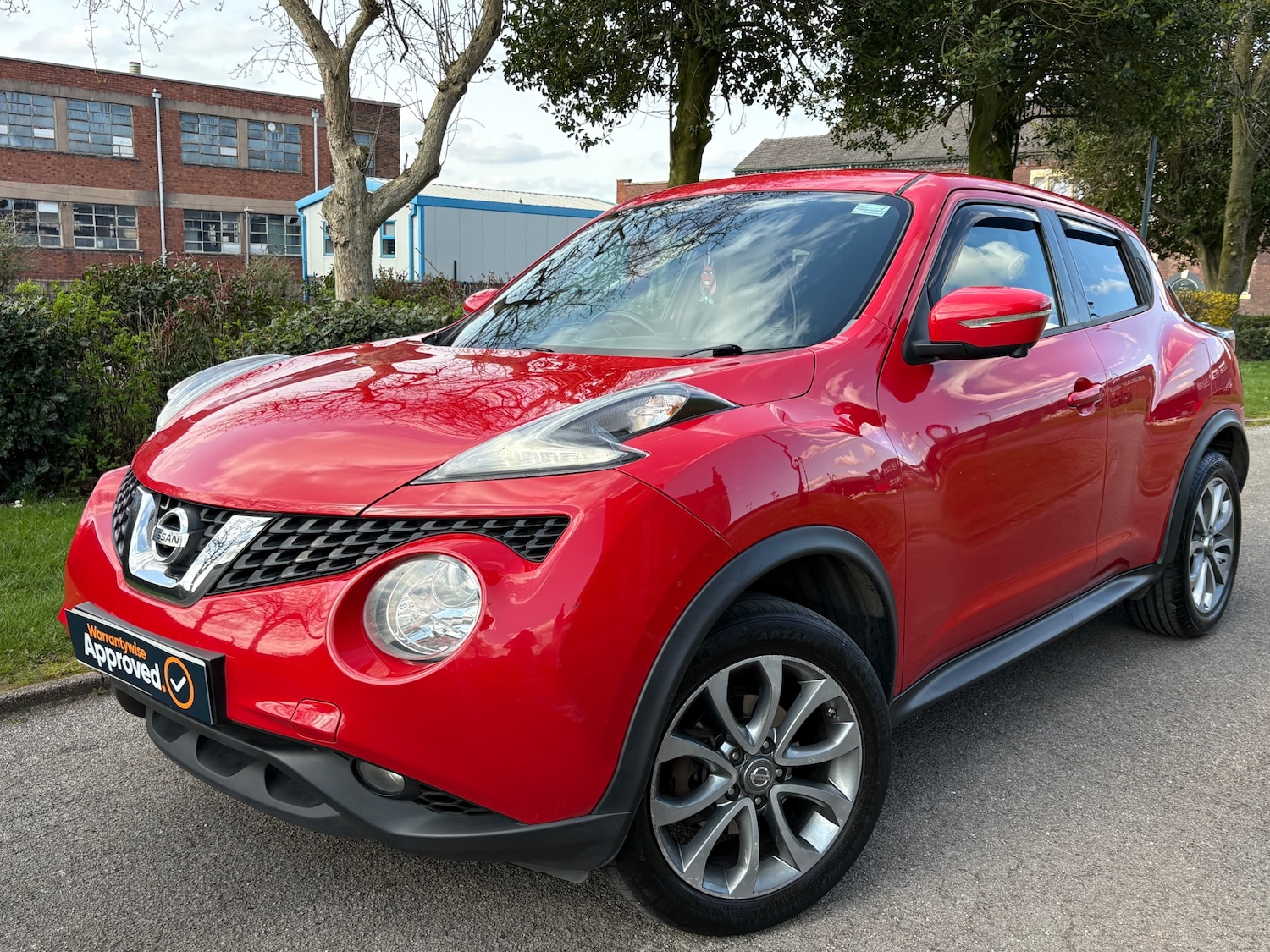 Used Nissan Juke 2015 for sale - 78099019: Photo 2