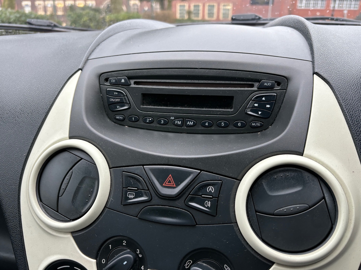 Used Ford Ka 2012 for sale - 77530345: Photo 15