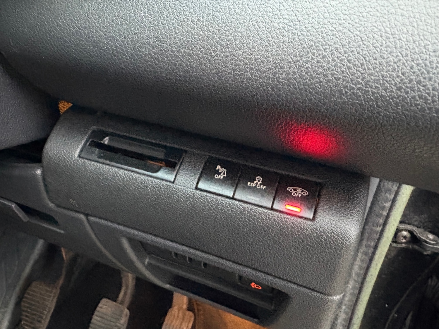 Used Peugeot 5008 2012 for sale - 77063755: Photo 19