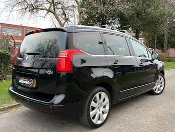 Used Peugeot 5008 2012 for sale - 77063755: Photo