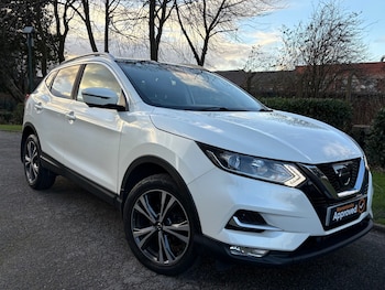 Used Nissan Qashqai 2017 for sale - 77005969: Photo