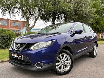 Used Nissan Qashqai 2015 for sale - 78570936: Photo