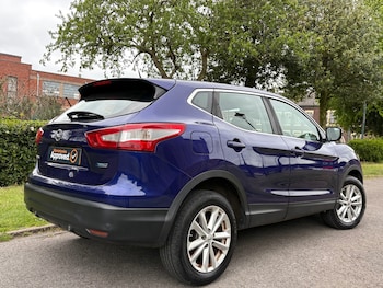 Used Nissan Qashqai 2015 for sale - 78570936: Photo