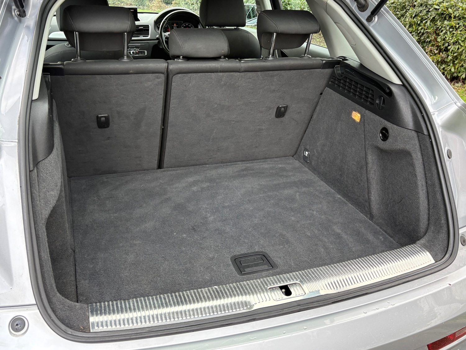 Used Audi Q3 2016 for sale - 77650083: Photo 9