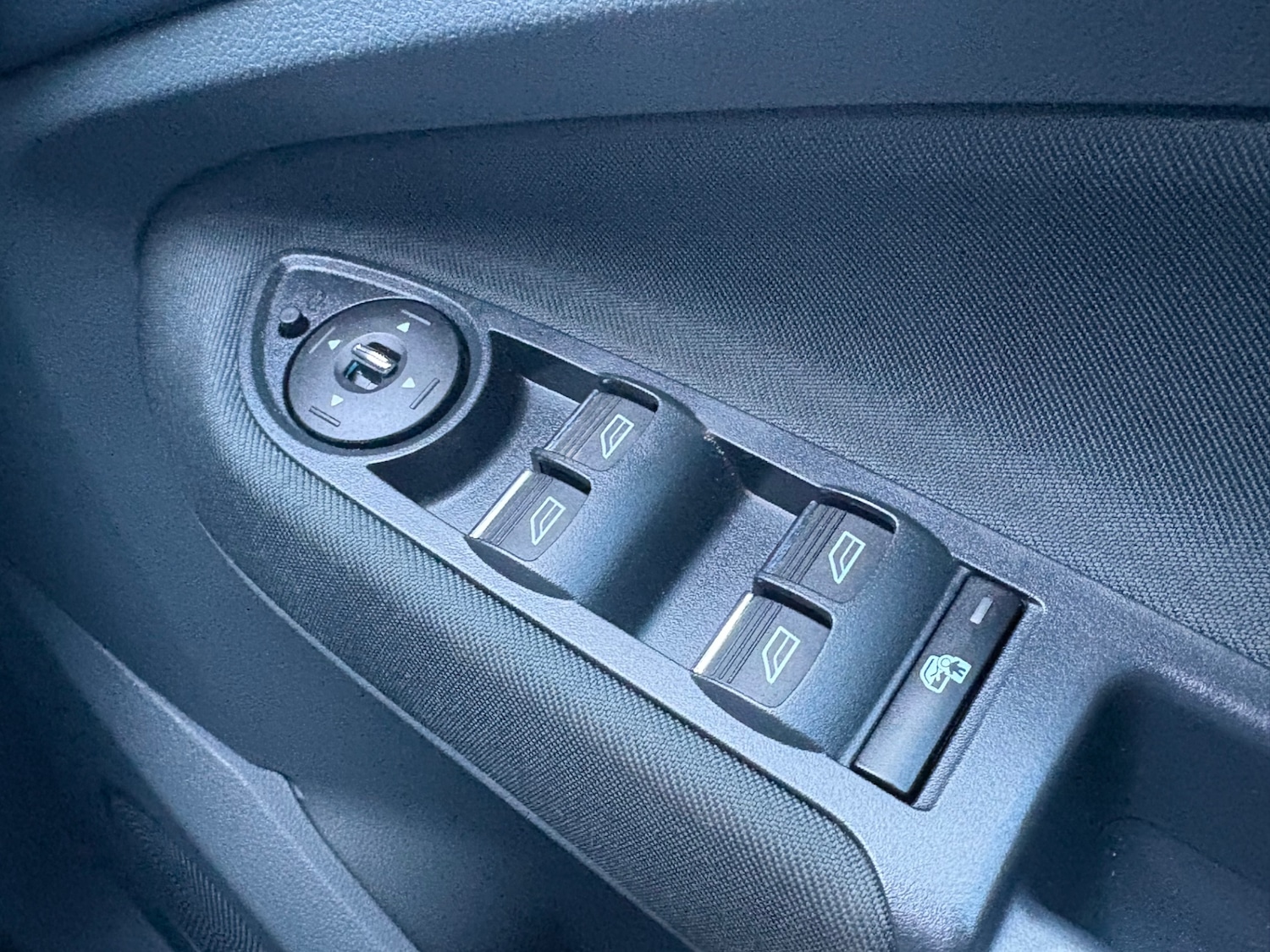 Used Ford Grand C-Max 2012 for sale - 77367260: Photo 24