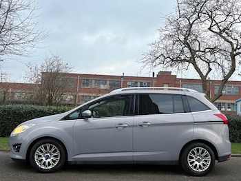Used Ford Grand C-Max 2012 for sale - 77367260: Photo