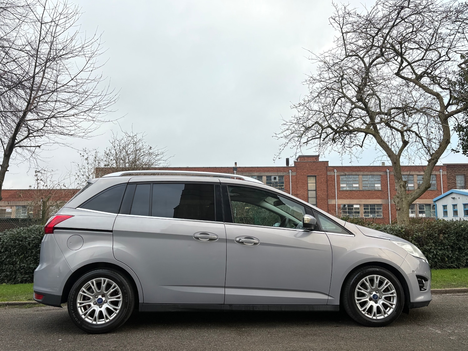 Used Ford Grand C-Max 2012 for sale - 77367260: Photo 4