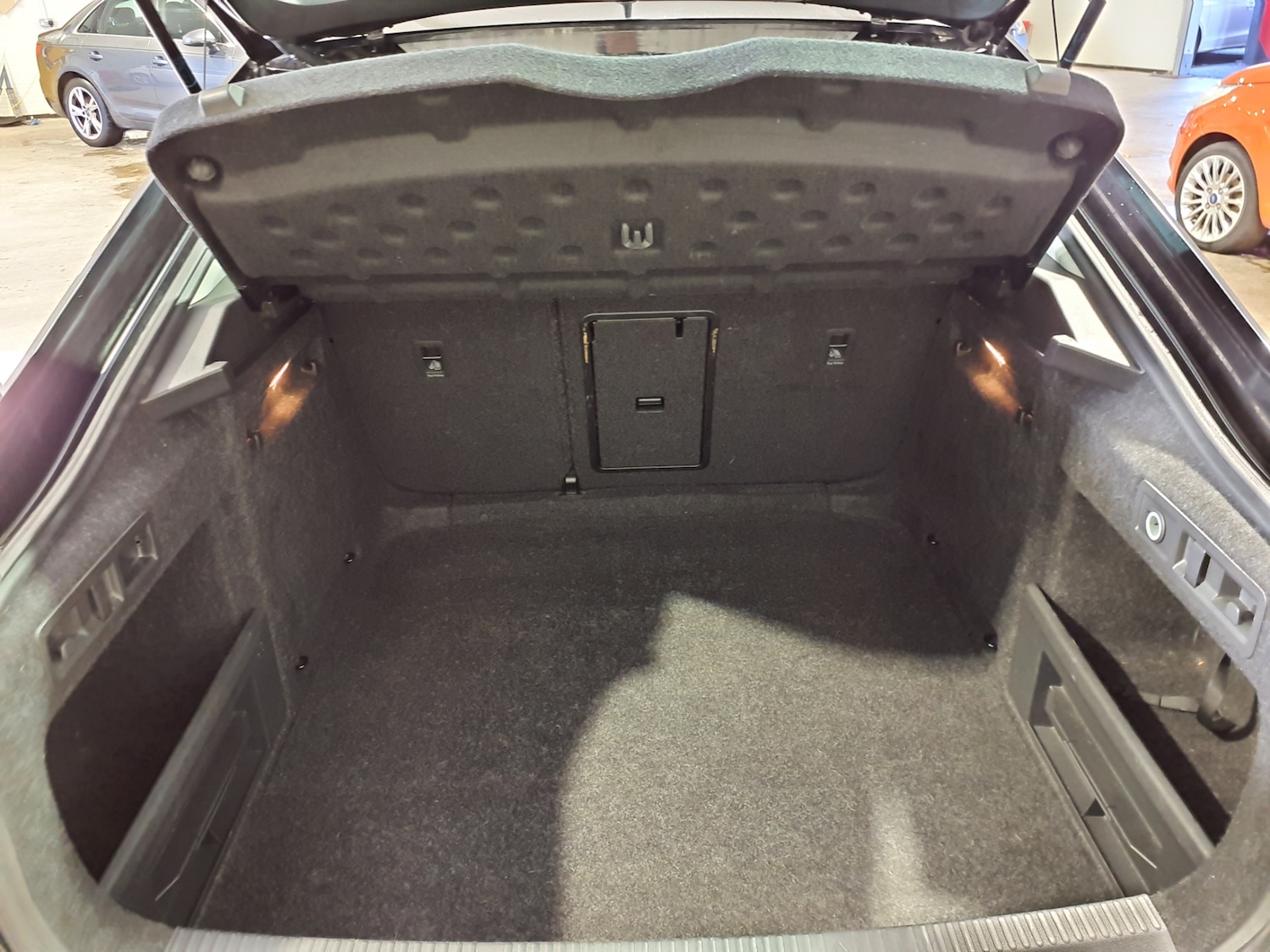 Used Skoda Superb 2018 for sale - 76885191: Photo 6