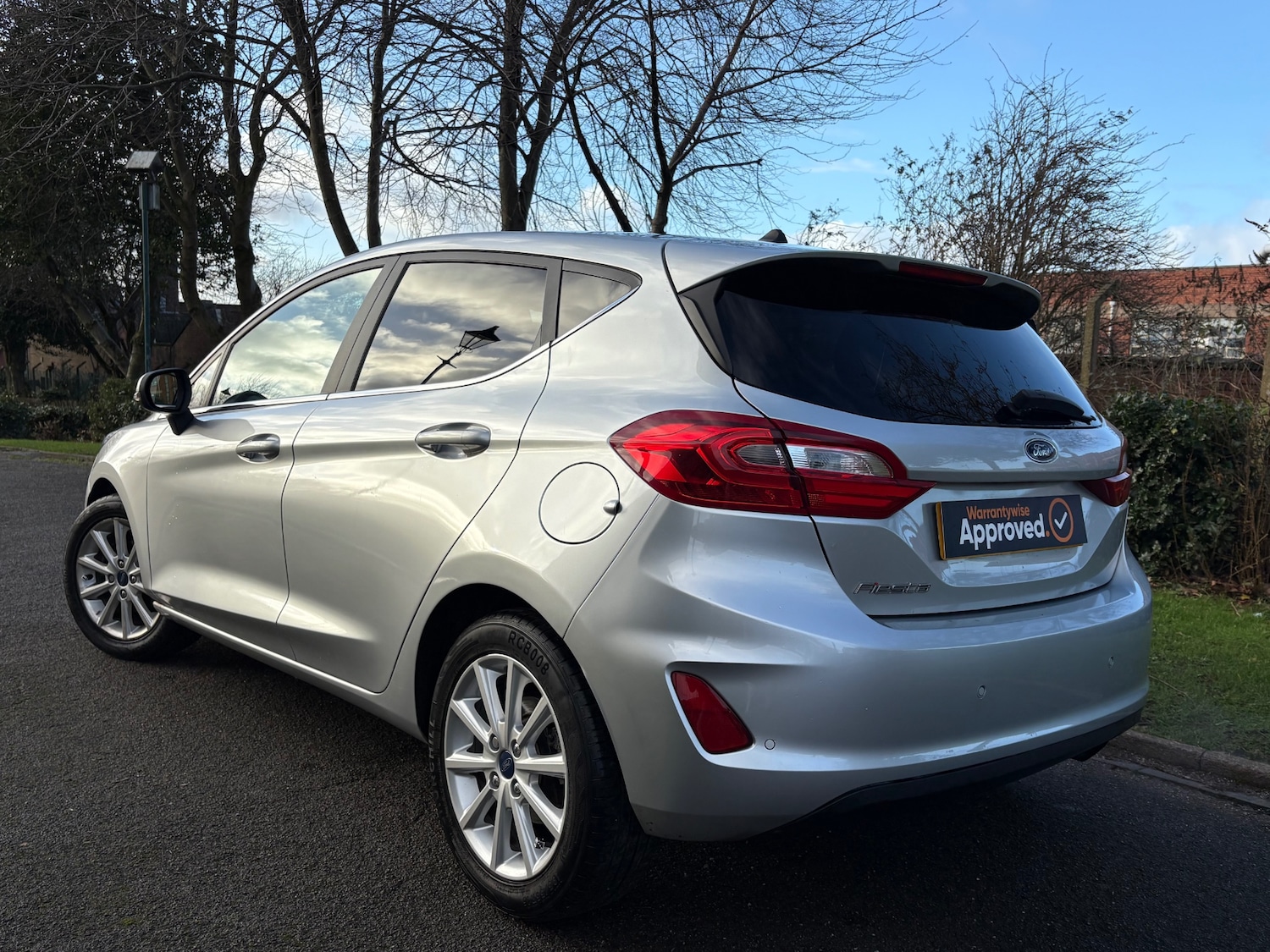 Used Ford Fiesta 2018 for sale - 77008487: Photo 2