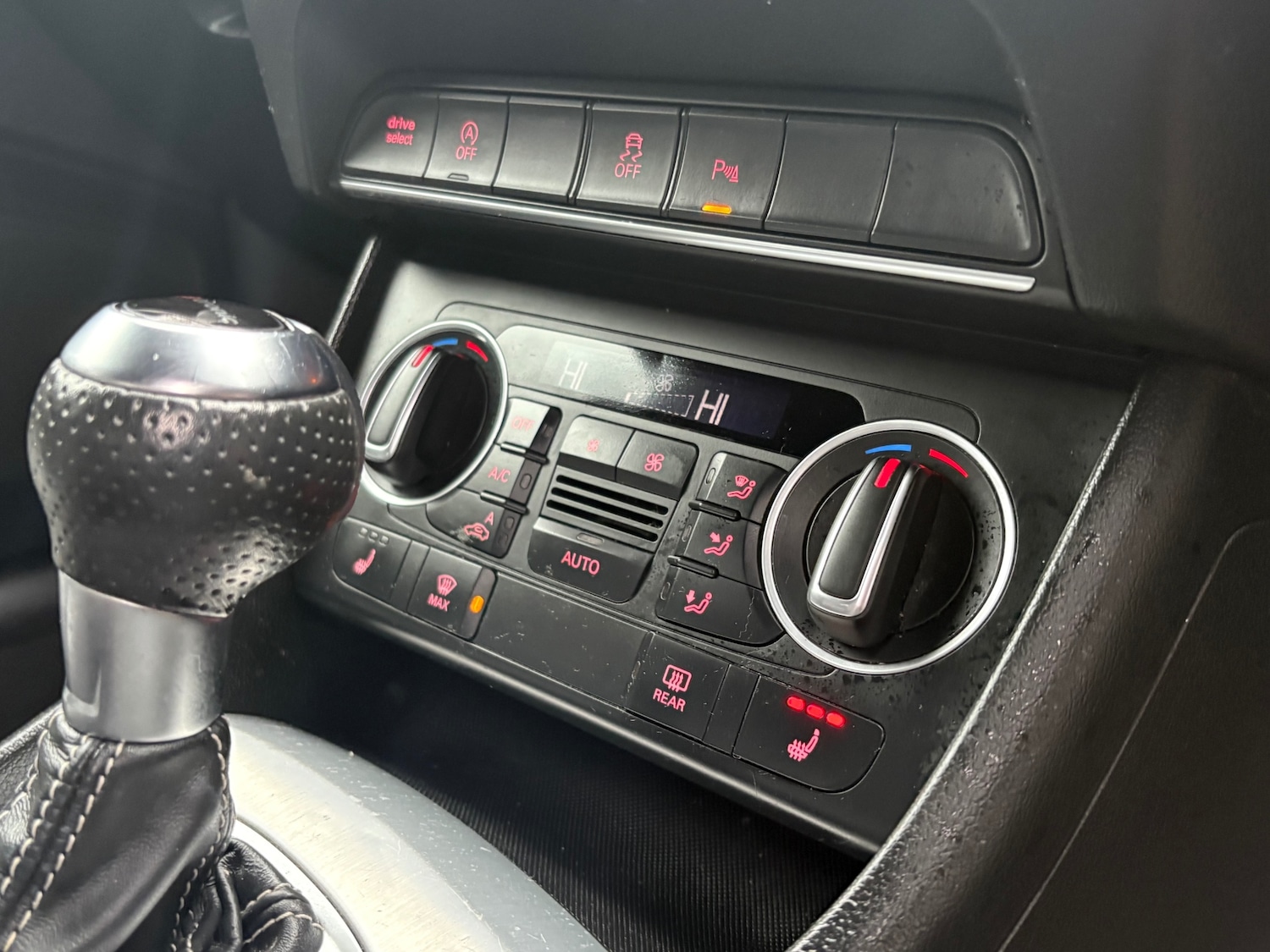 Used Audi Q3 2016 for sale - 76859876: Photo 12