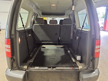 Used Volkswagen Caddy Maxi Life 2012 for sale - 79178056: Photo