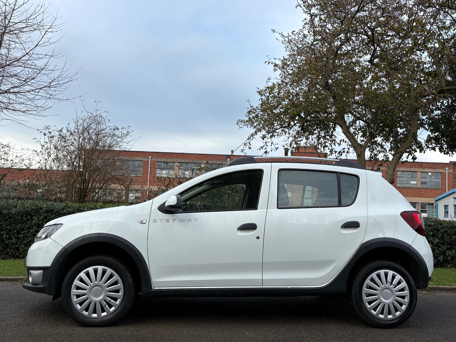 Used Dacia Sandero Stepway 2014 for sale - 76792672: Photo 4