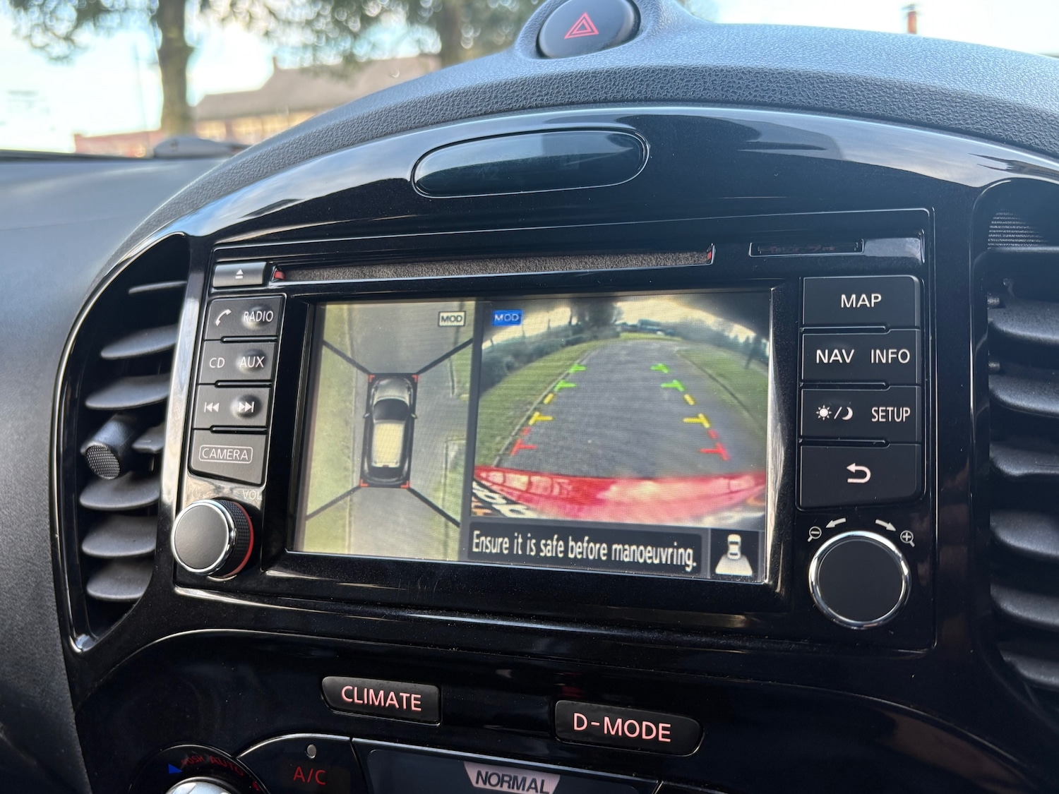 Used Nissan Juke 2015 for sale - 76762503: Photo 14