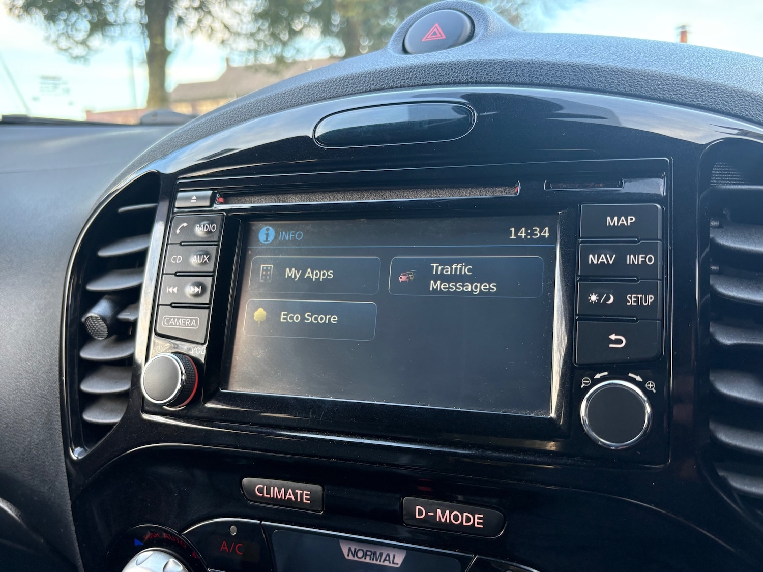 Used Nissan Juke 2015 for sale - 76762503: Photo 20