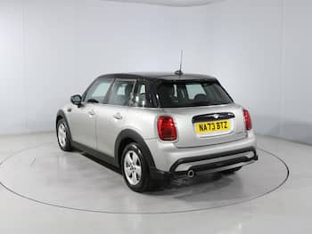 Used MINI Hatch 2023 for sale - 79640436: Photo