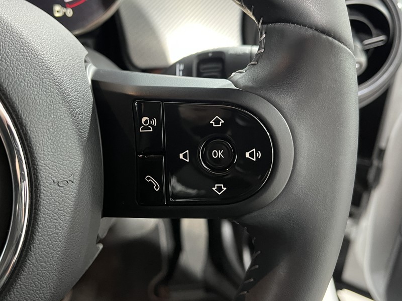 Used MINI Hatch 2023 for sale - 77864709: Photo 23