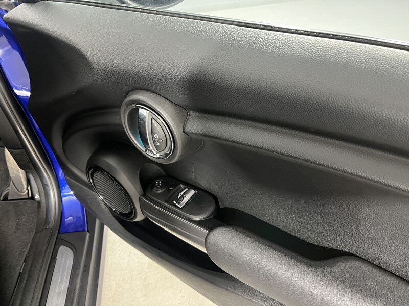 Used MINI Hatch 2018 for sale - 77745992: Photo 19