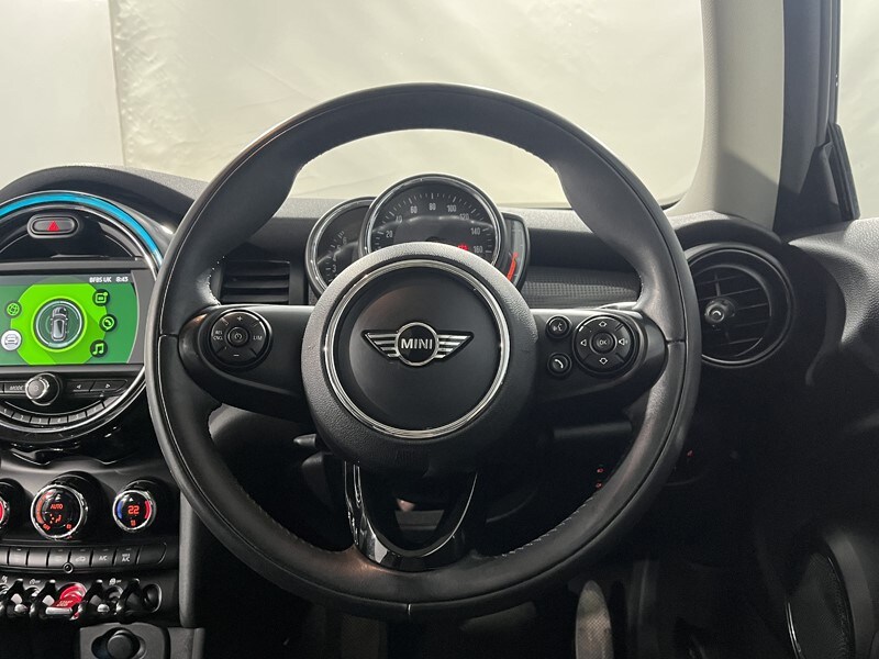 Used MINI Hatch 2018 for sale - 77745992: Photo 5