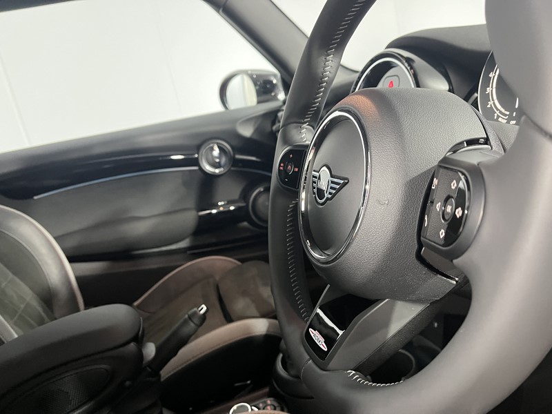 Used MINI Hatch 2022 for sale - 77127669: Photo 21