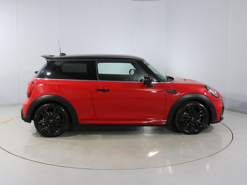 Used MINI Hatch 2022 for sale - 77127669: Photo 3