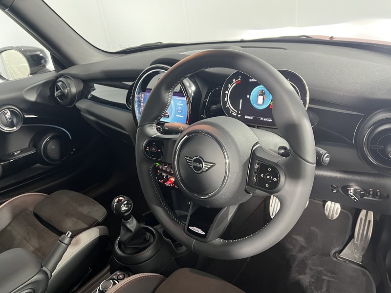 Used MINI Hatch 2022 for sale - 77127669: Photo 6