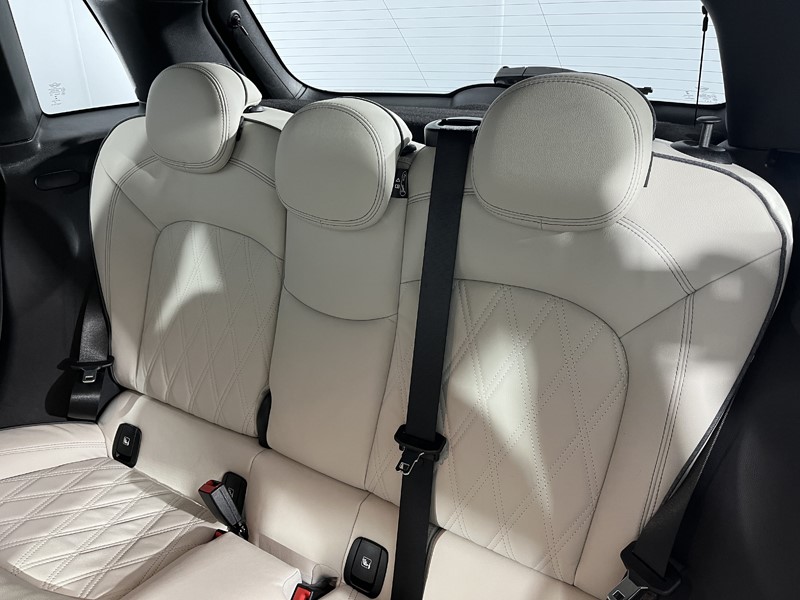 Used MINI Hatch 2022 for sale - 77033018: Photo 12