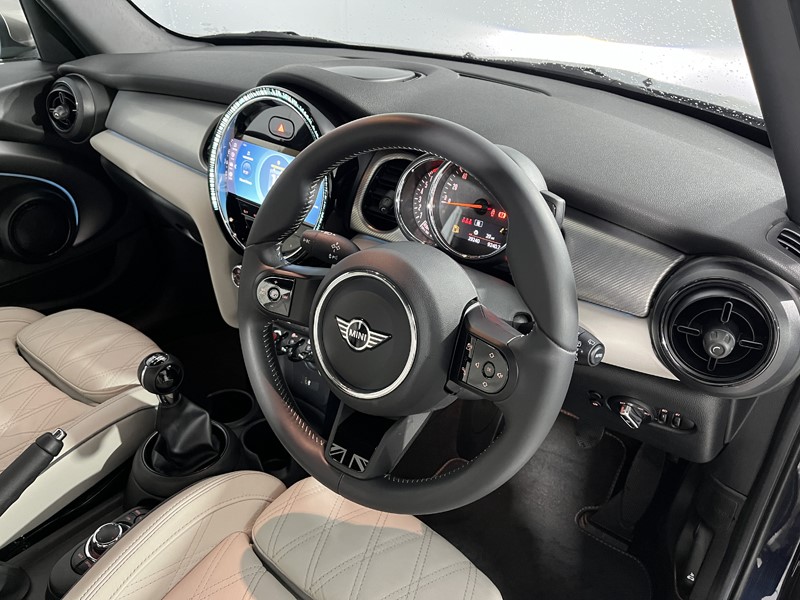 Used MINI Hatch 2022 for sale - 77033018: Photo 6