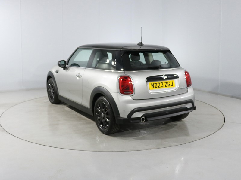 Used MINI Hatch 2023 for sale - 77813043: Photo 2