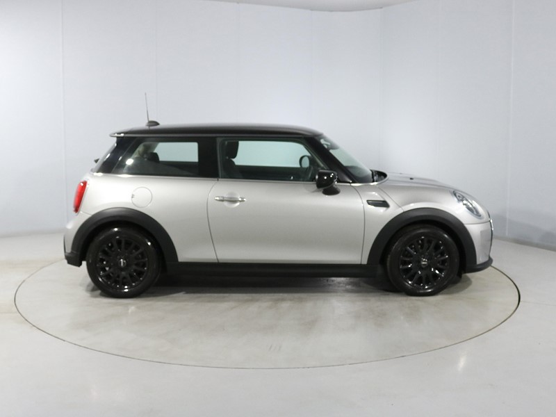 Used MINI Hatch 2023 for sale - 77813043: Photo 3