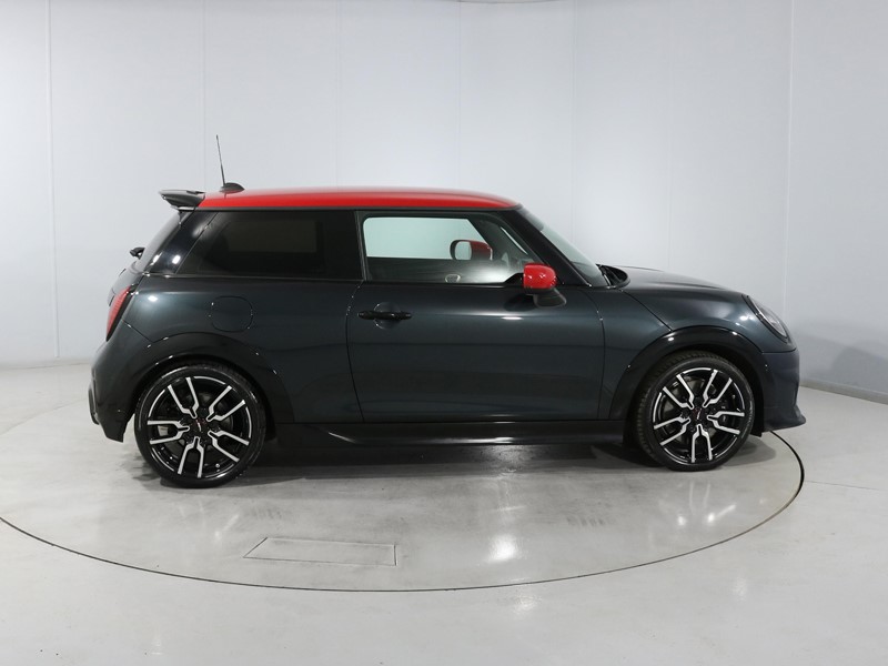 Used MINI Cooper 2024 for sale - 77981204: Photo 3