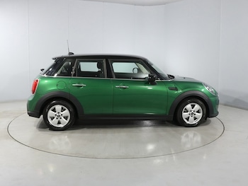 Used MINI Hatch 2023 for sale - 78531299: Photo