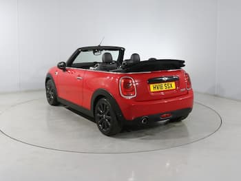 Used MINI Convertible 2018 for sale - 79735228: Photo