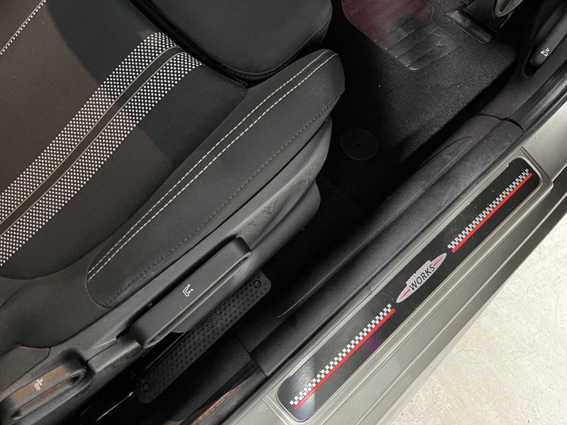 Used MINI Hatch 2019 for sale - 78053231: Photo 19