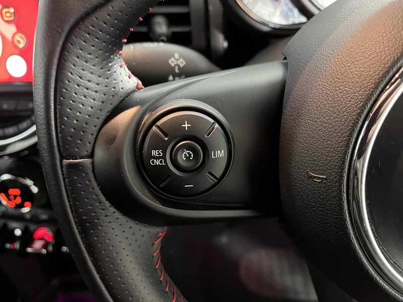 Used MINI Hatch 2019 for sale - 78053231: Photo 23