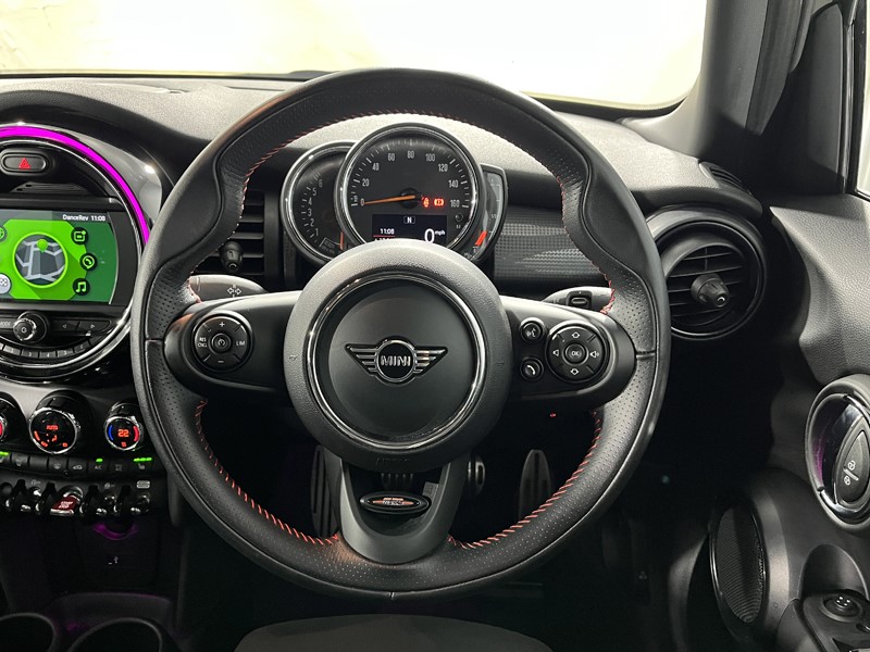 Used MINI Hatch 2019 for sale - 78053231: Photo 5