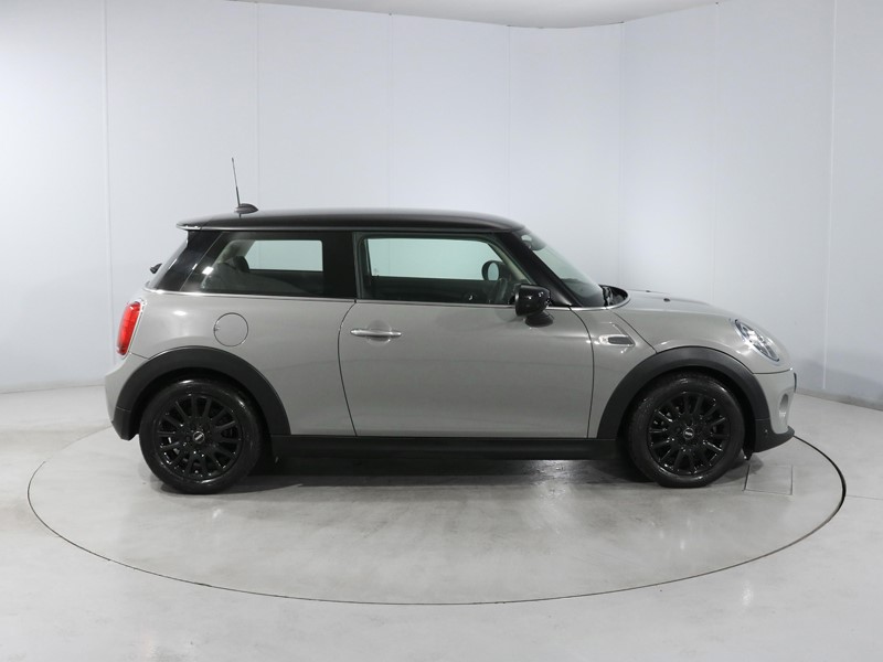 Used MINI Hatch 2019 for sale - 78042269: Photo 3