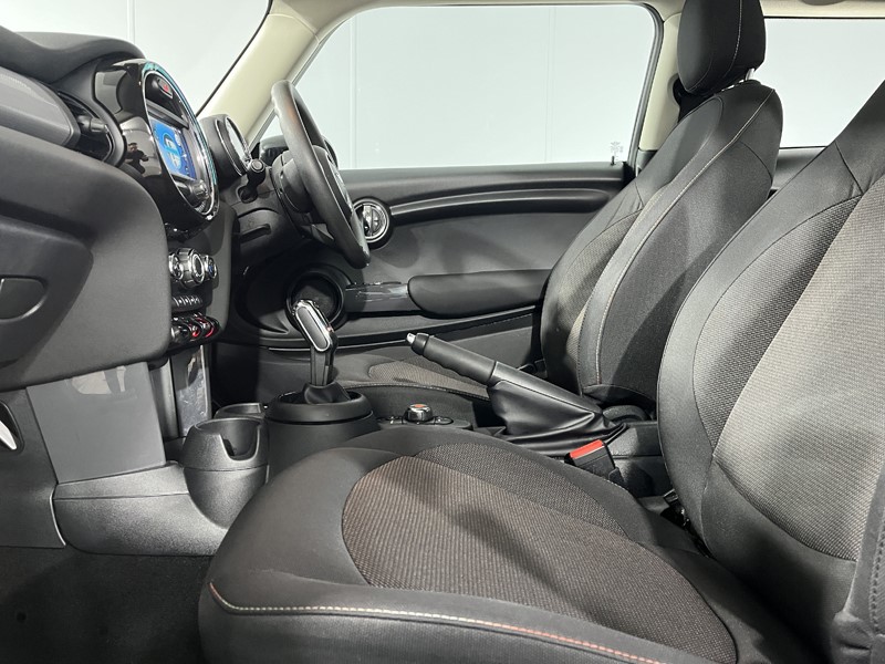 Used MINI Hatch 2019 for sale - 78042269: Photo 31