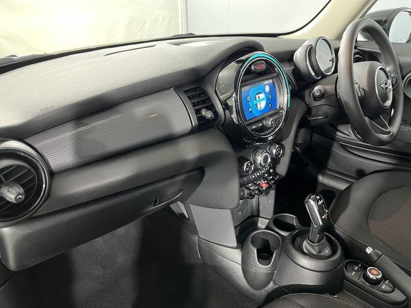 Used MINI Hatch 2019 for sale - 78042269: Photo 7