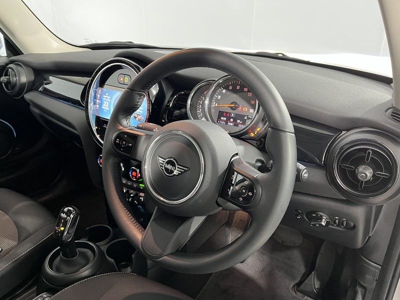 Used MINI Hatch 2022 for sale - 77036174: Photo 6