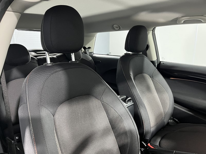 Used MINI Hatch 2022 for sale - 77930972: Photo 11