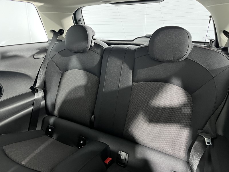 Used MINI Hatch 2022 for sale - 77930972: Photo 12