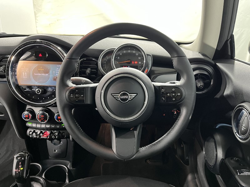 Used MINI Hatch 2022 for sale - 77930972: Photo 5
