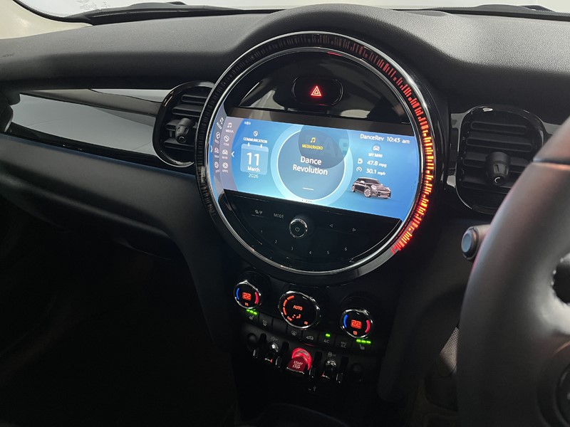 Used MINI Hatch 2022 for sale - 77930972: Photo 8