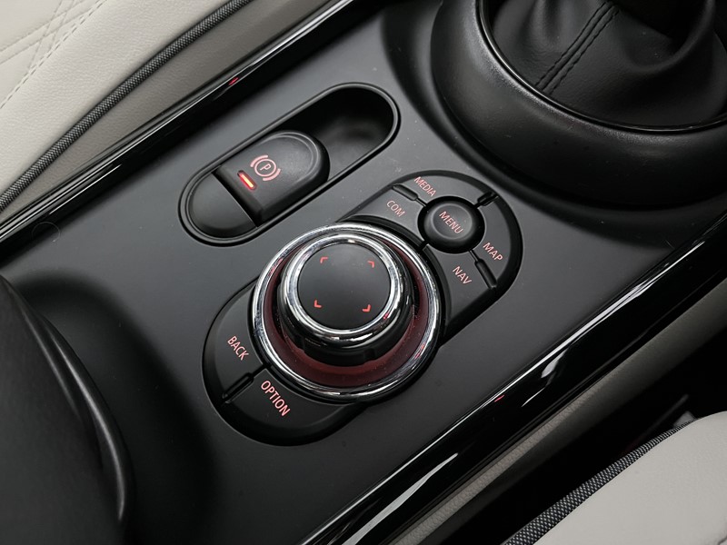 Used MINI Clubman 2023 for sale - 77877732: Photo 34